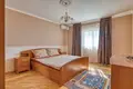 Mieszkanie 4 pokoi 117 m² Sveti Stefan, Czarnogóra