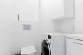 Mieszkanie 4 pokoi 61 m² Warszawa, Polska