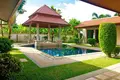 Villa de tres dormitorios 250 m² Phuket, Tailandia