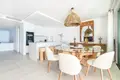 Квартира 2 спальни 338 м² Artola, Испания
