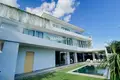 4-Schlafzimmer-Villa 750 m² Pererenan, Indonesien