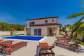 4-Schlafzimmer-Villa 185 m² Mjesni odbor Poganka - Sveti Anton, Kroatien