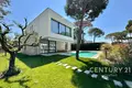 Villa 711 m² Ishem, Albania