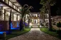 Hotel 800 m² in Skala Fourkas, Greece