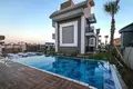 Villa de 4 habitaciones 250 m² Serik, Turquía