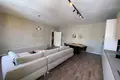 1+1 Apartment for Rent on Rruga e Portit in Durres!  Eon112913
