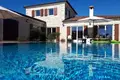 Villa de tres dormitorios 230 m² Rovinj, Croacia