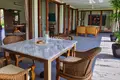 4-Schlafzimmer-Villa 1 000 m² Gianyar, Indonesien