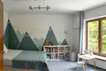 Dom 5 pokojów 288 m² Łomianki, Polska