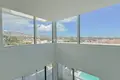 4-Schlafzimmer-Villa 560 m² Calp, Spanien