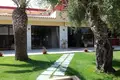 Hotel 800 m² en Kato Korakiana, Grecia