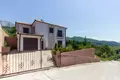 Villa de tres dormitorios 193 m² Mojdez, Montenegro