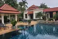 4-Schlafzimmer-Villa 430 m² Choeng Thale, Thailand