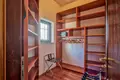 5 bedroom villa 350 m² Sisan, Croatia