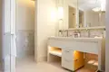Квартира 2 спальни 146 м² Тиват, Черногория