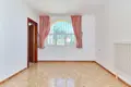 6-Schlafzimmer-Villa 590 m² Marbella, Spanien