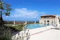 Mieszkanie 2 pokoi 127 m² Pafos, Cypr
