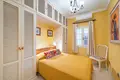 4-Schlafzimmer-Villa 202 m² Estepona, Spanien