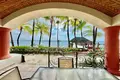 2 bedroom condo 135 m² West Bay, Honduras