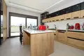 Dom 5 pokojów 300 m² Dosemealti, Turcja