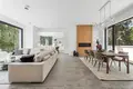 Дом 6 комнат 390 м² Варшава, Польша