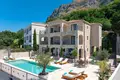 Casa 15 habitaciones 374 m² Montenegro, Montenegro