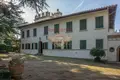 Commercial property 1 125 m² in Florence, Italy