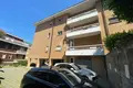 Commercial property 76 m² in Campione d Italia, Italy