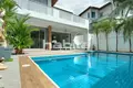 Villa 12 Zimmer 200 m² Phuket, Thailand
