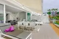 Mieszkanie 2 pokoi 96 m² Miraverde, Hiszpania