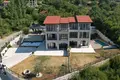 3 bedroom house 240 m² in Przno, Montenegro