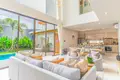 Haus 3 Schlafzimmer 338 m² Phuket, Thailand