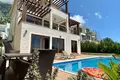Villa de 6 habitaciones 740 m² Przno, Montenegro