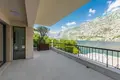 7-Schlafzimmer-Villa 510 m² Dobrota, Montenegro