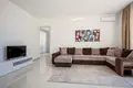 Wohnung 4 zimmer  Becici, Montenegro