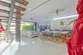 Villa de 4 dormitorios 250 m² Phuket, Tailandia
