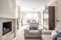 Wohnung 2 Schlafzimmer 176 m² Estepona, Spanien