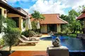Villa de tres dormitorios 458 m² Phuket, Tailandia