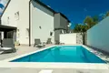 3 bedroom villa 110 m² Mjesni odbor Poganka - Sveti Anton, Croatia