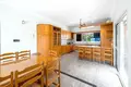 Casa 4 habitaciones 363 m² Mouttagiaka, Chipre