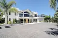 5 bedroom house 575 m² San Pedro Alcantara, Spain