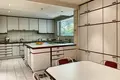 Квартира 3 спальни 203 м² Уккел, Бельгия