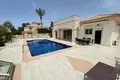 Dom 3 pokoi 200 m² Pafos, Cypr
