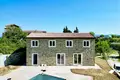 Villa de tres dormitorios 200 m² Umag, Croacia