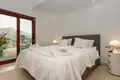 7-Schlafzimmer-Villa  Marbella, Spanien