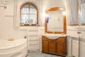 Дом 540 м² Лодзь, Польша