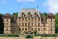 Замок 30 комнат 1 200 м² Nizerolles, Франция