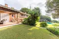 6-Zimmer-Villa 863 m² Sant Feliu de Llobregat, Spanien