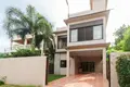 3 bedroom villa 250 m² Rawai, Thailand