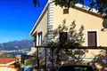 Villa de 4 dormitorios 340 m² Montenegro, Montenegro